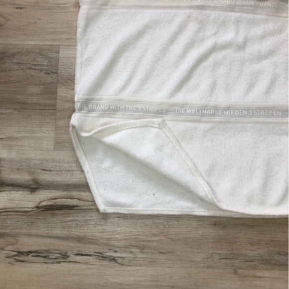 Adidas Women's Cowl Neck Cream Sweater Tank - Picture 5 of 10